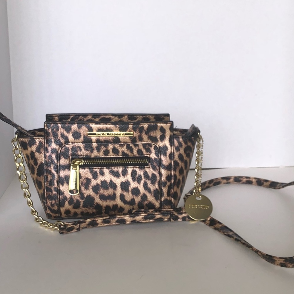 Spring bag Alert 🚨 Steve Madden leopard purse.